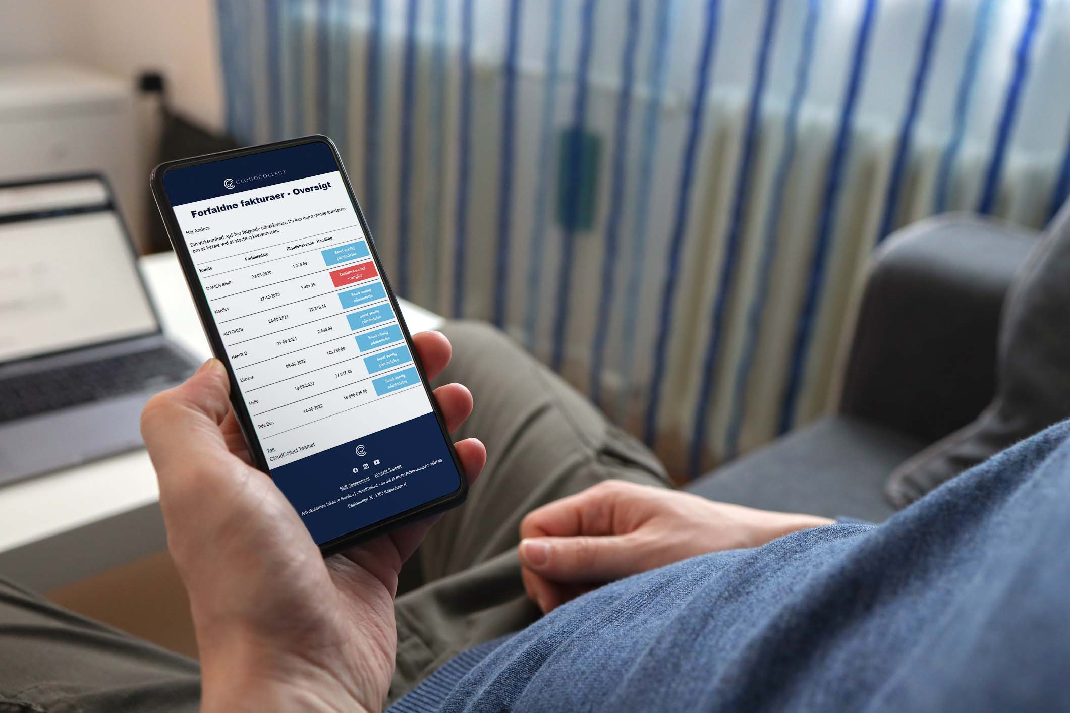 App screenshot: CloudCollect